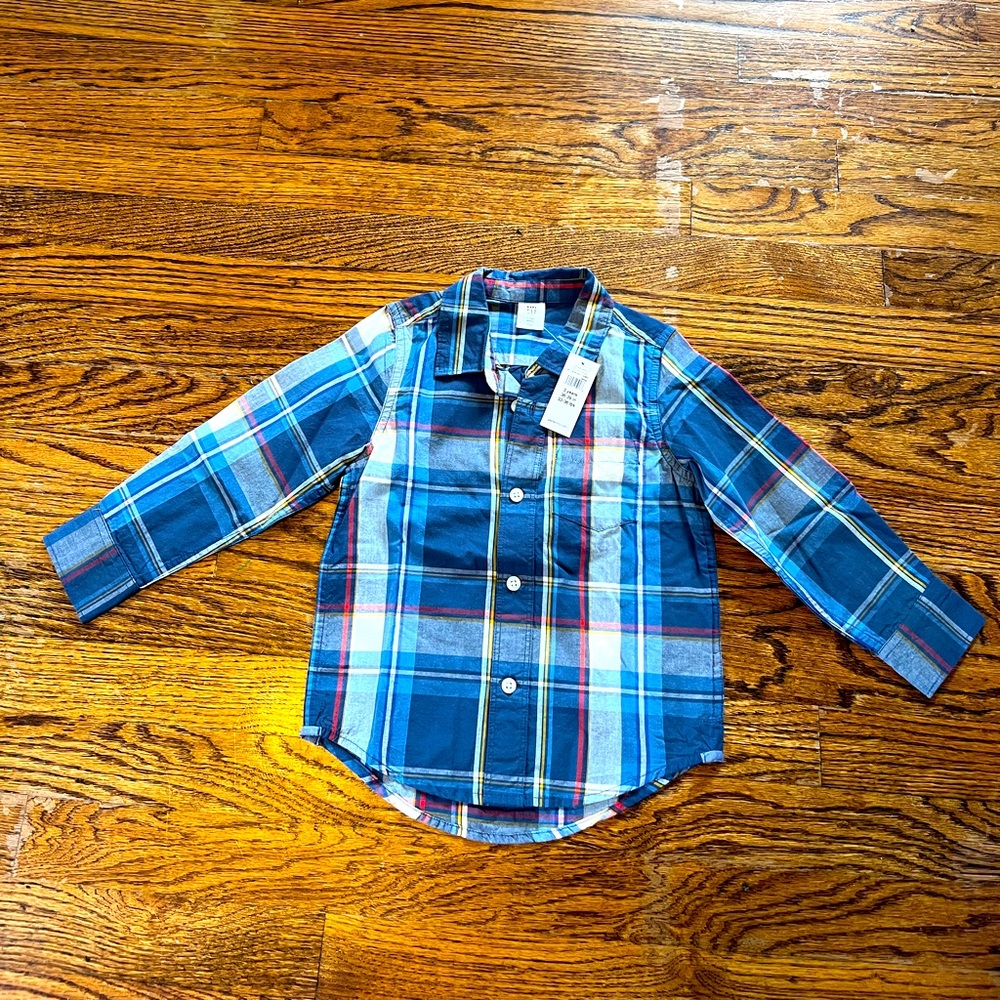 NWT boys’ plaid dress-shirt from baby Gap, size 3
